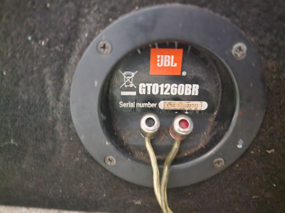 Subwoofer + 2 amplificatoare