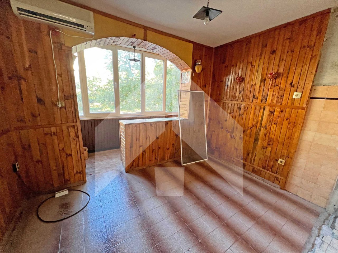Продава се Двустаен апартамент в Нови пазар - 60 кв.м за 1148 €/кв.м - Снимка #4