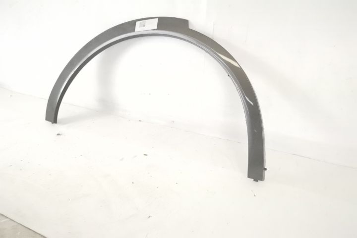 Окрайчващ ауспух Овърфендер Десен Заден Оригинален В Добро Състояние G