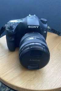 Aparat foto Sony A77 II cu obiectiv SAL1650
