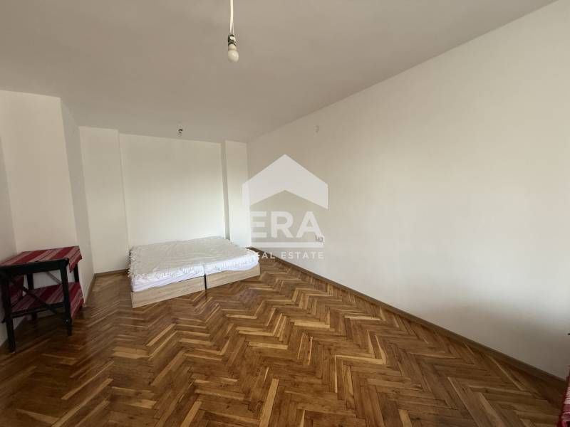 Дава се под наем Двустаен апартамент в Варна, Спортна зала - 50 кв.м за 450 € - Снимка #5