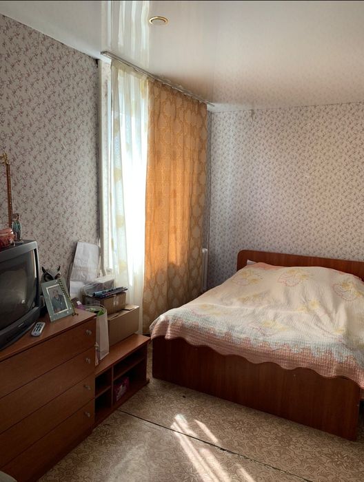 Продам однокомнатную квартиру в центре