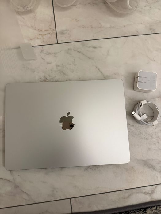 Macbook Air M4 13 16gb 256gb