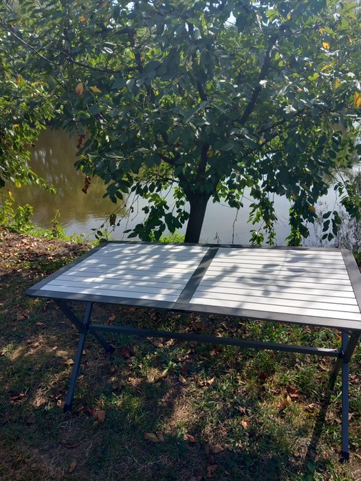 Mese camping,cu blat re bambus sau aluminiu