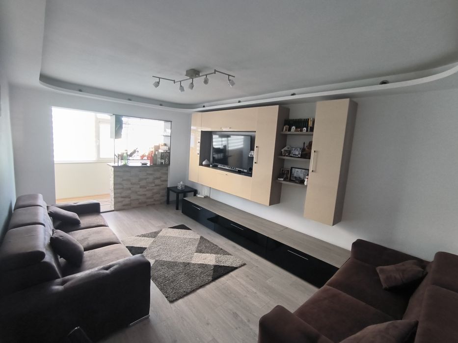 apartamente de vanzare baicoi