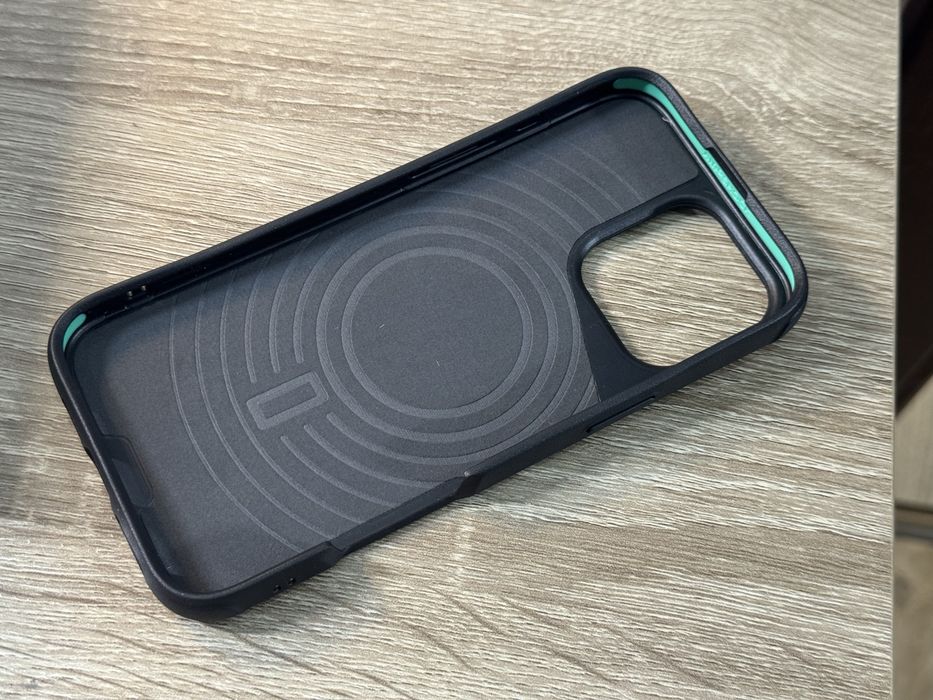 Mous iPhone 16 Pro Max Speckled Dust