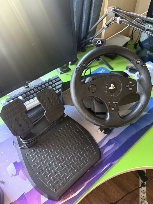 Volan ps4/ps3/pc thrustmaster