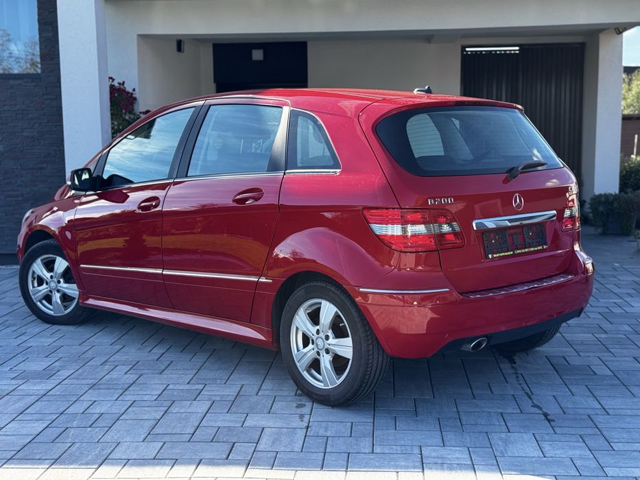 Mercedes Benz B class B200 / 2.0 Diesel / Euro 5 / cash sau rate