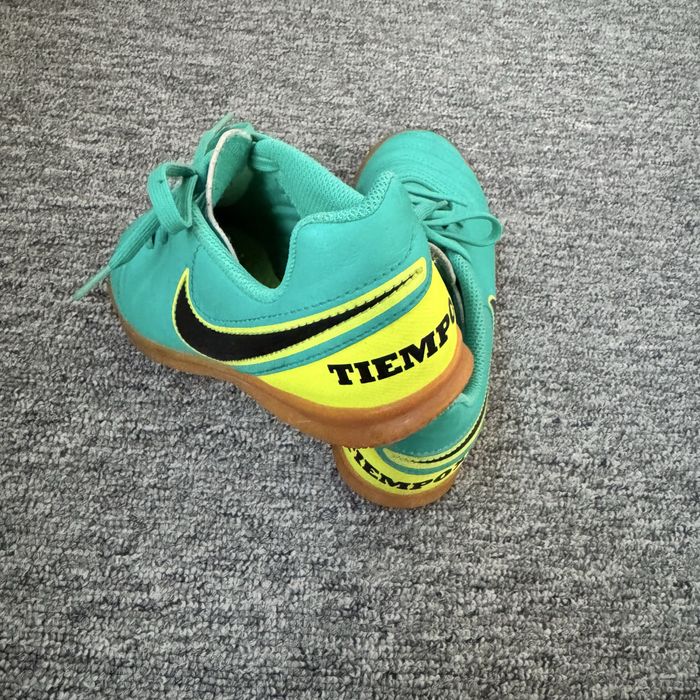 Ghete fotbal Nike 32