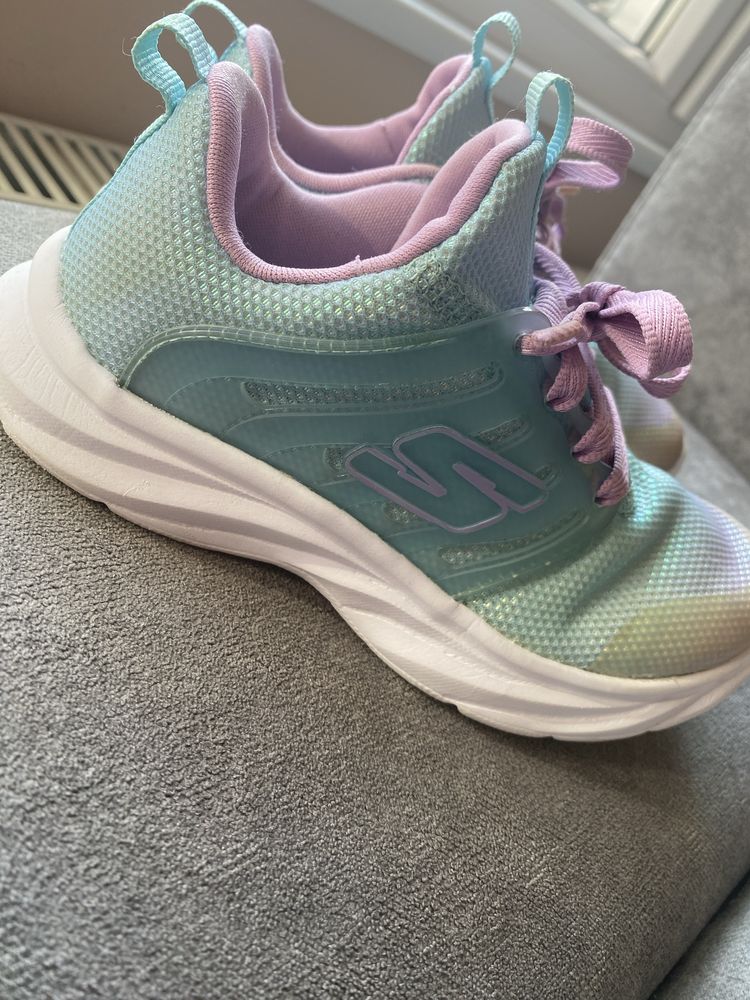 Маратонки Skechers
