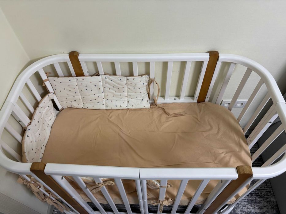 Детская кроватка-люлька трансформер + 2 матраса - состояние как новое!