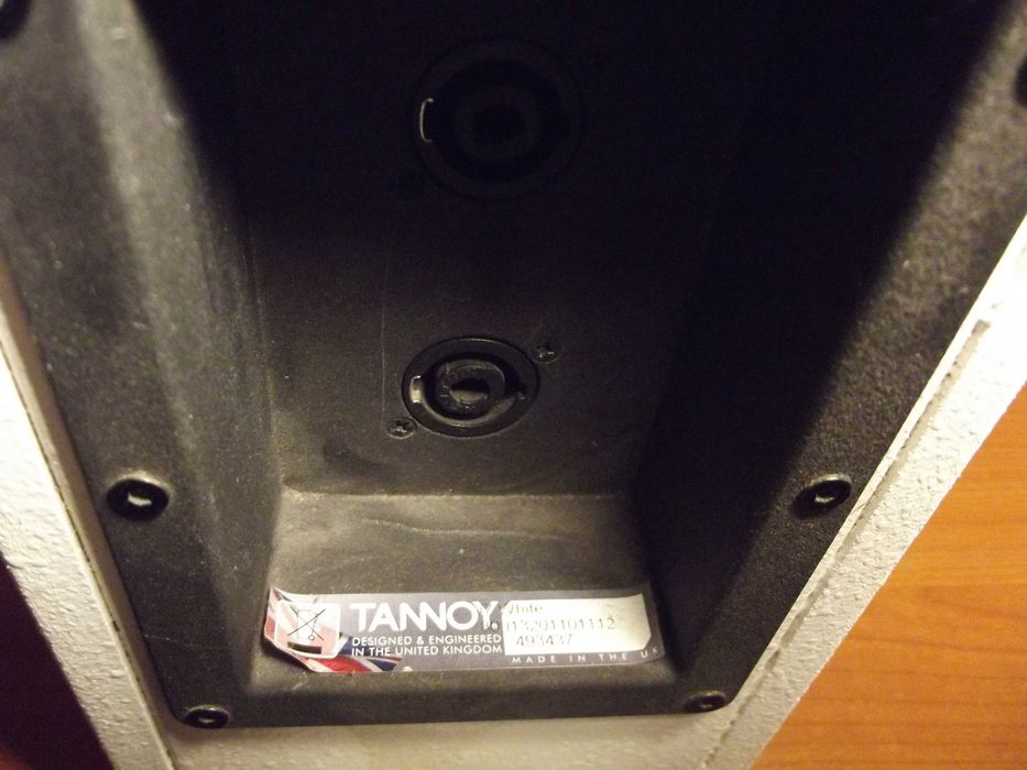 Subwoofer Apart 2400,Tannoy I7,Jbl T24 8inch ext noi, Allen mixere