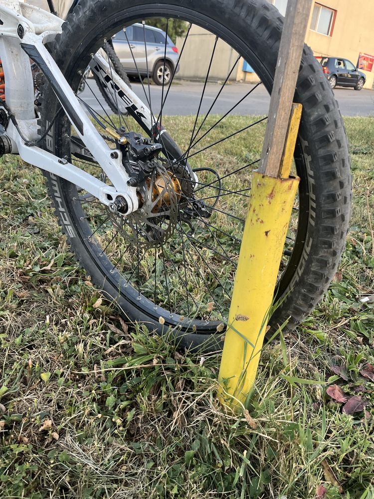 Trek 9.9 carbon.