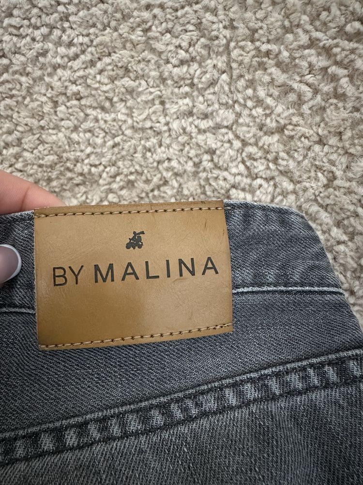 By Malina Alexa jeans