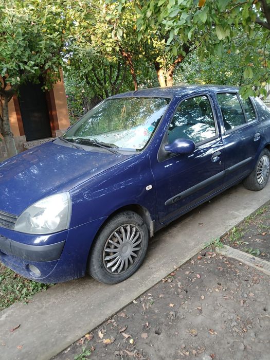 Renault Clio an 2005