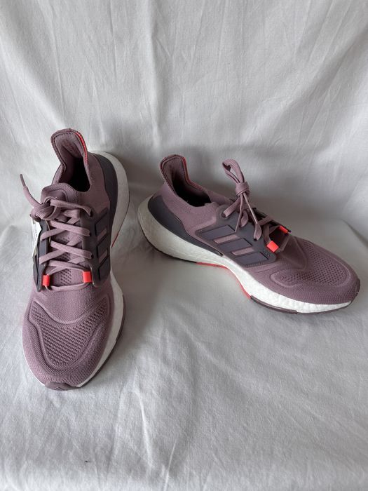 Pantofi alergare,sala,Adidas Ultraboost 22W,marime 40