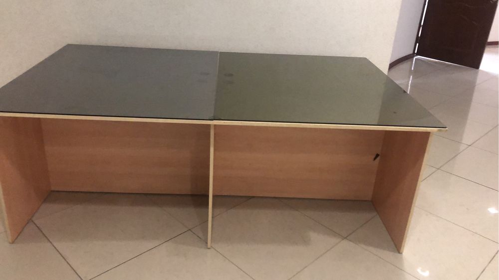 Отдам стол, размер 120 на 220, самовывоз