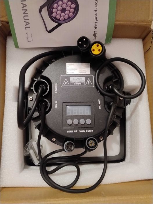 DMX 18 x 18W Водоустойчиви LED Par светлини RGBW IP67 7500lm