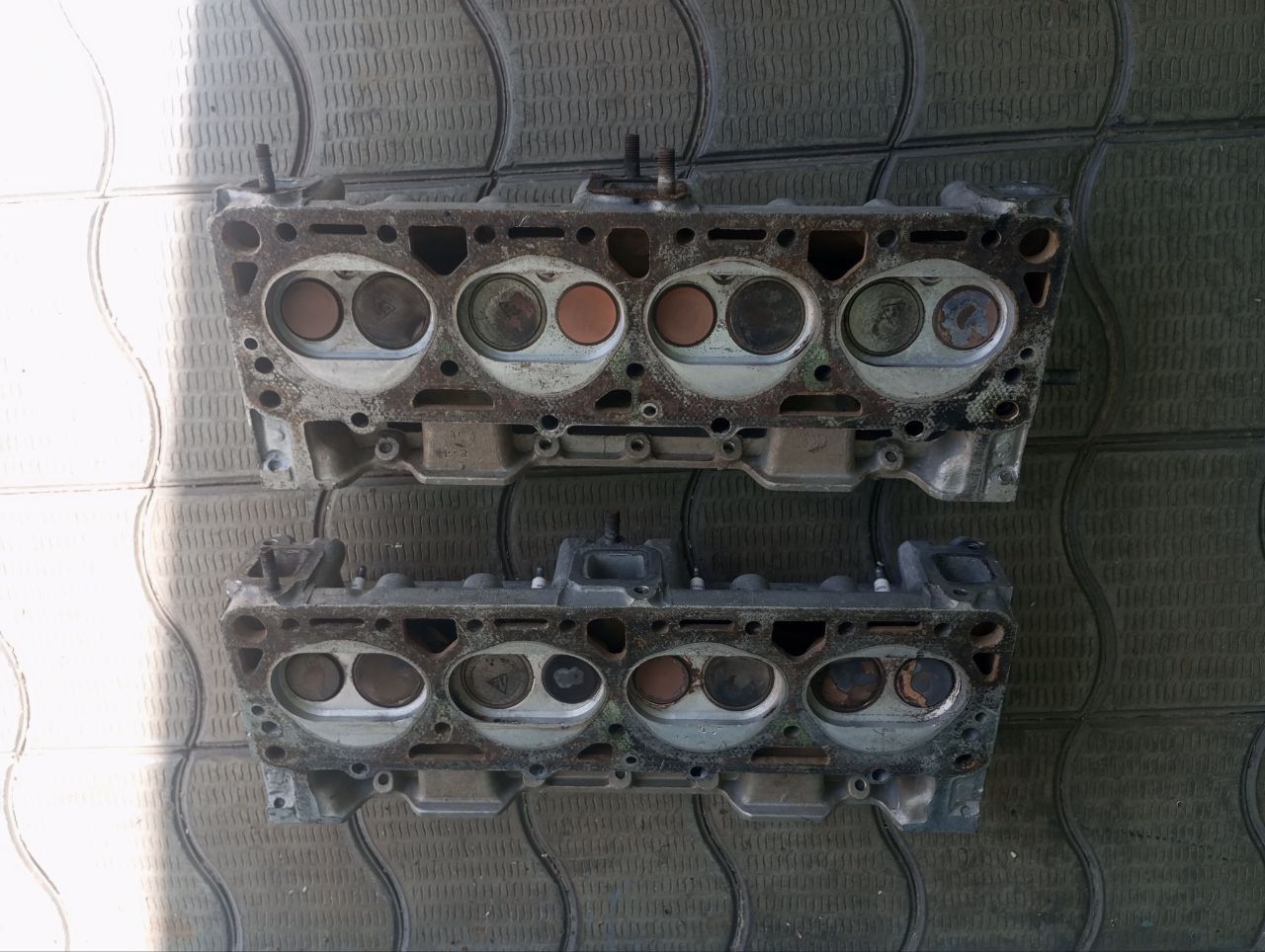 Zil galovka 130 sotiladi