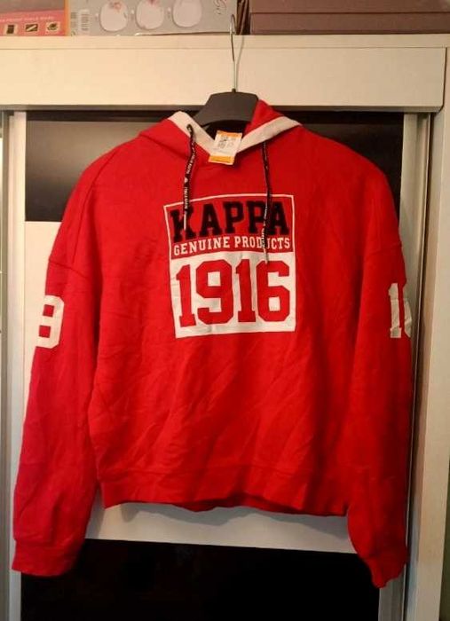 Hanorac nou cu etichetă