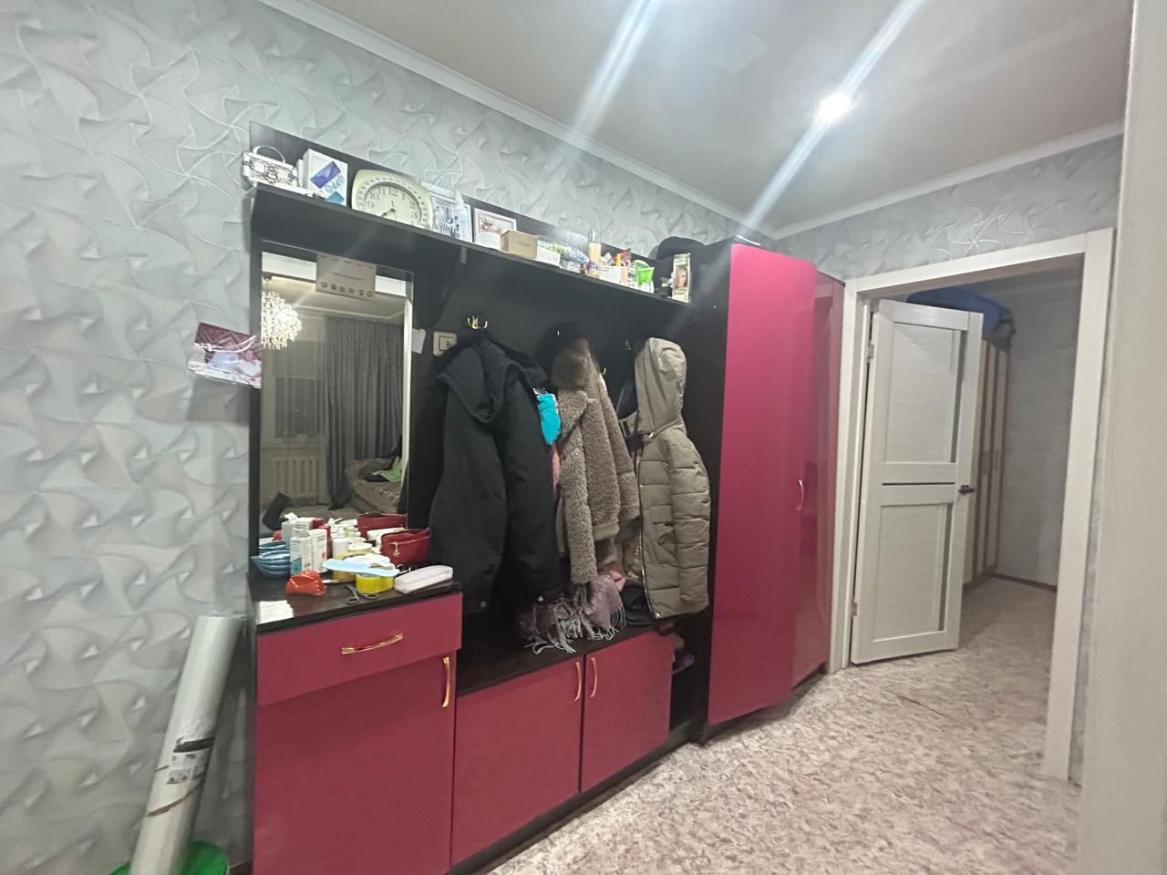 Продам прихожую в хорошем состоянии
