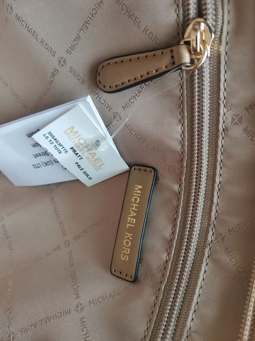 Michael Kors, eticheta