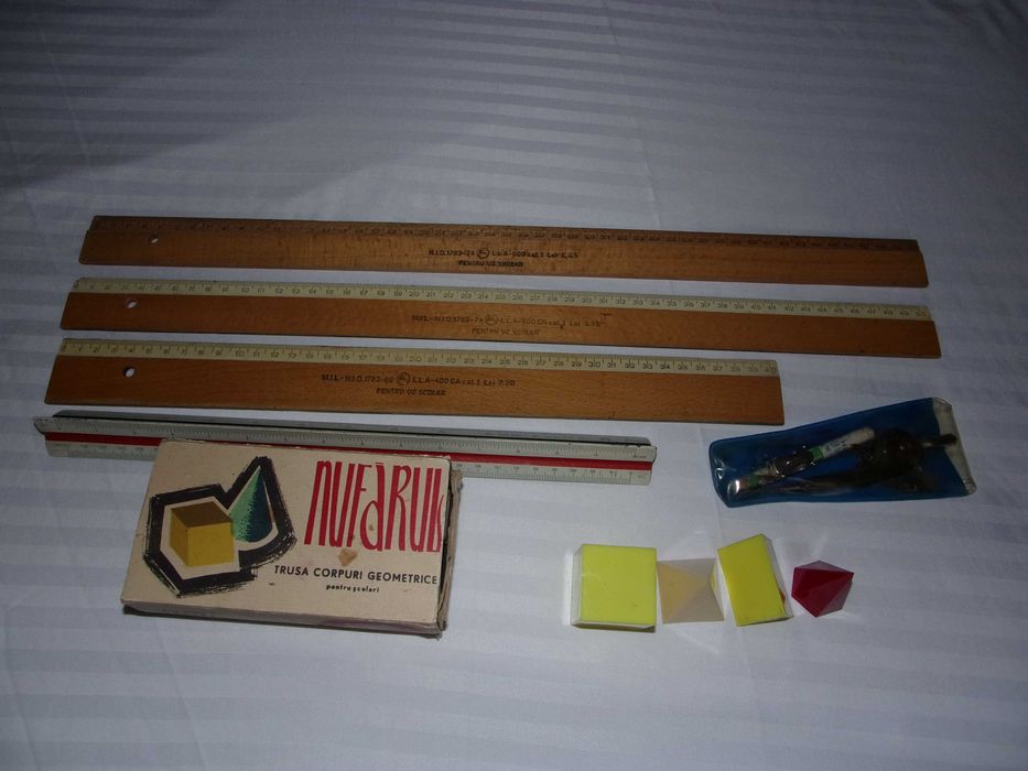 Articole Scolare anii 70-80 noi