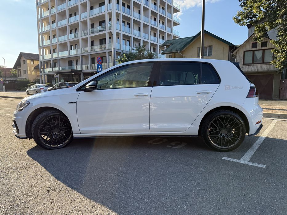 Volkswagen Golf 7.5 1.6 TDI Comfortline R-Line Package