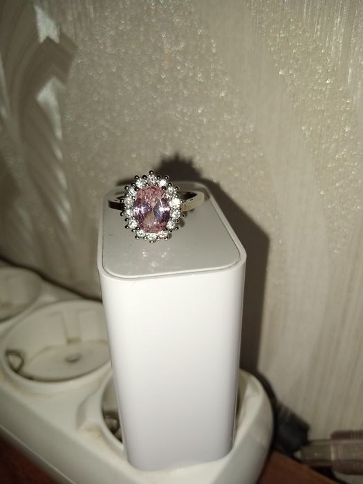 продам красивое колечко