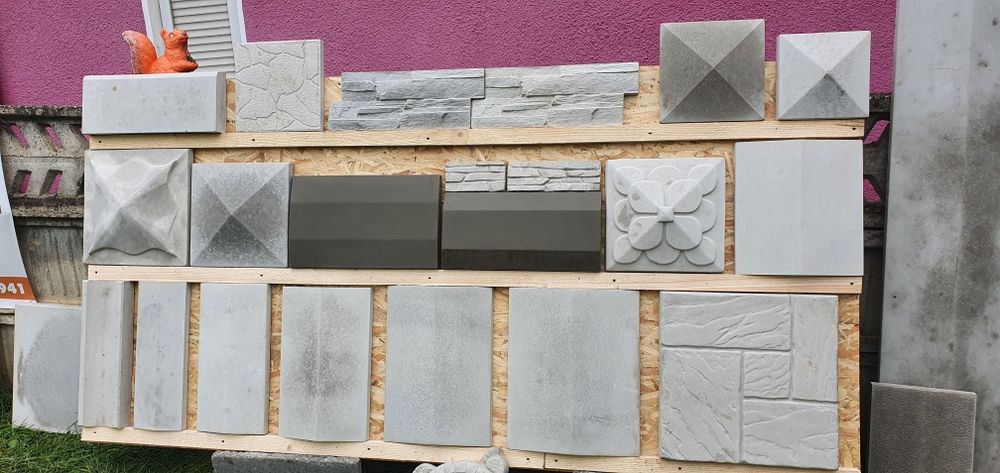 Stalpi de beton /spalieri , capace de gard , dale ,borduri ,intervale