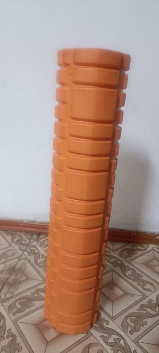 Продам валик спортивный