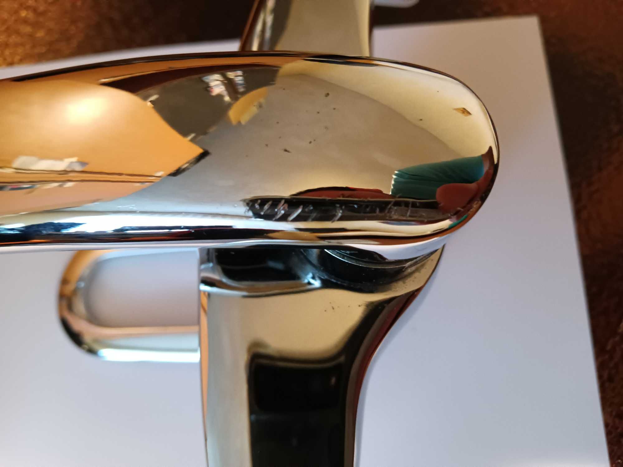 Смесител Inter Ceramic за стенен монтаж за кухня/баня → Обява 49924834