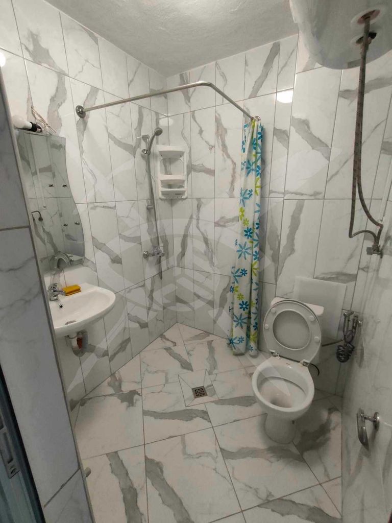 Дава се под наем Двустаен апартамент в Варна, Младост 2 - 60 кв.м за 400 € - Снимка #5