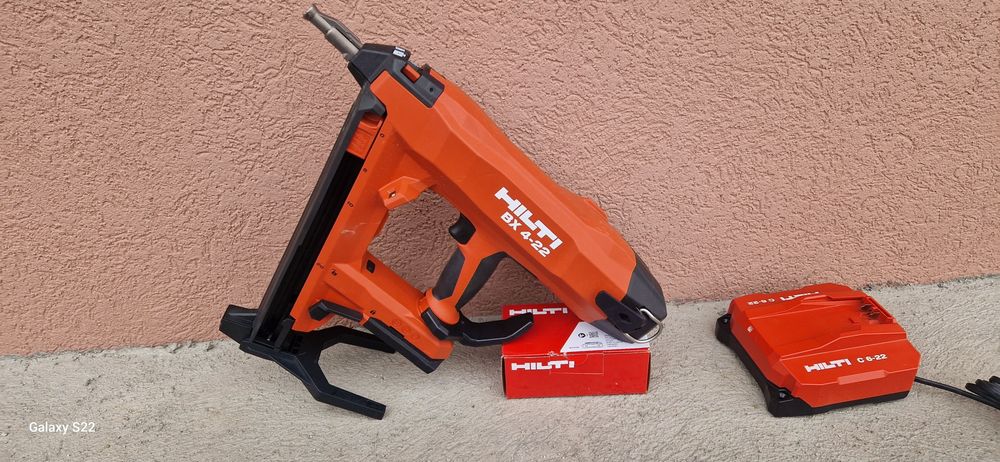 Hilti pistol de cuie pe acumulator