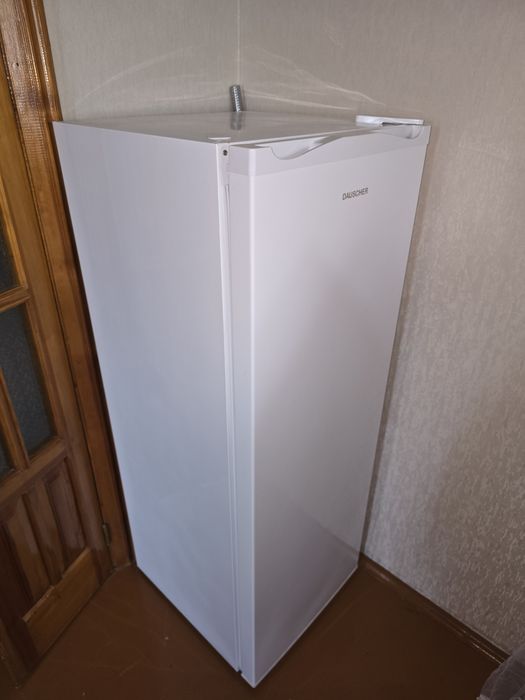 Продам морозильную камеру