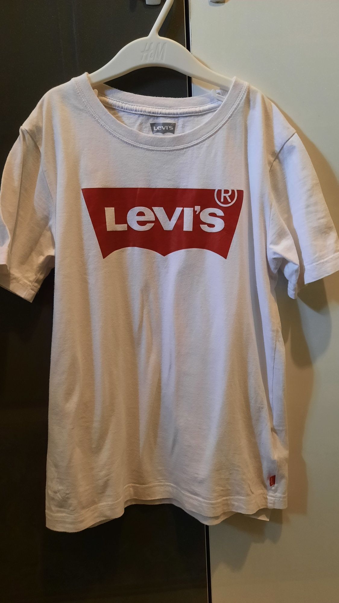 Tricou       Levis