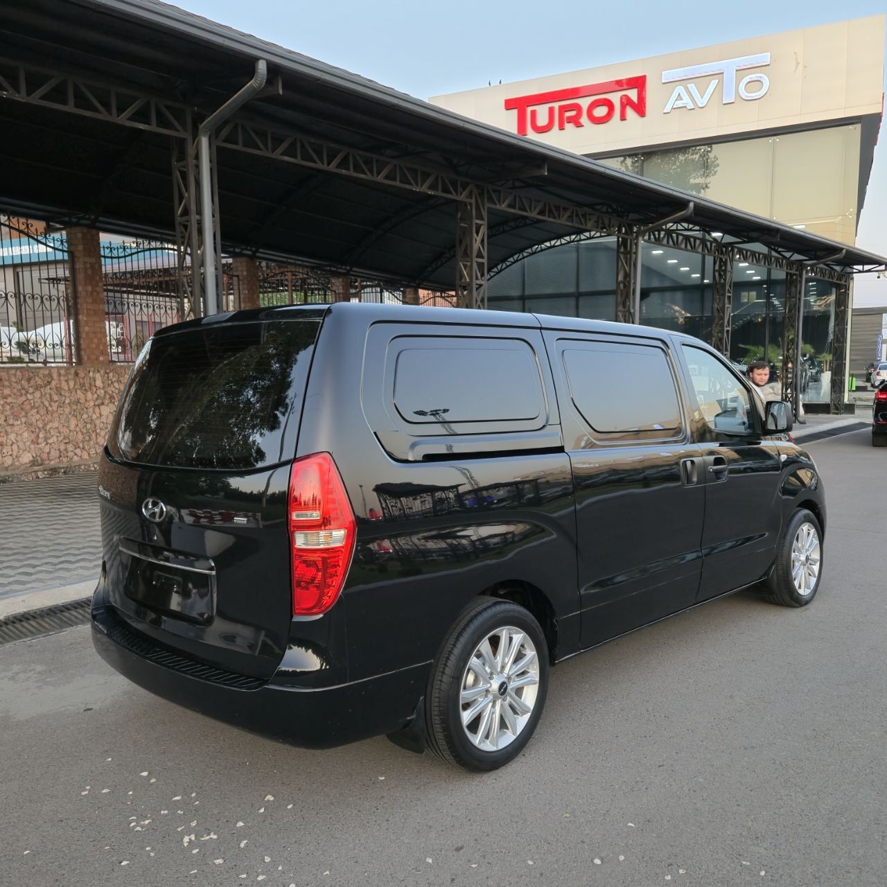 Hyundai Starex 2009
