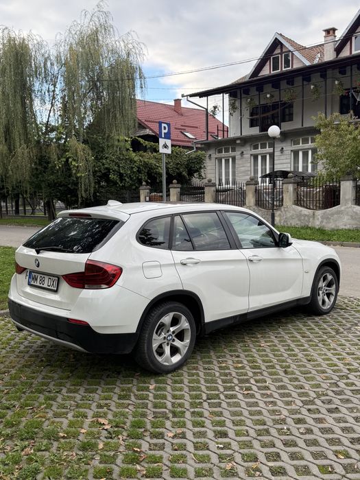 Bmw x1 xDrive Bi-Xenon Automat