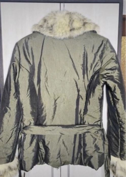 Geacă nouă cu blăniță