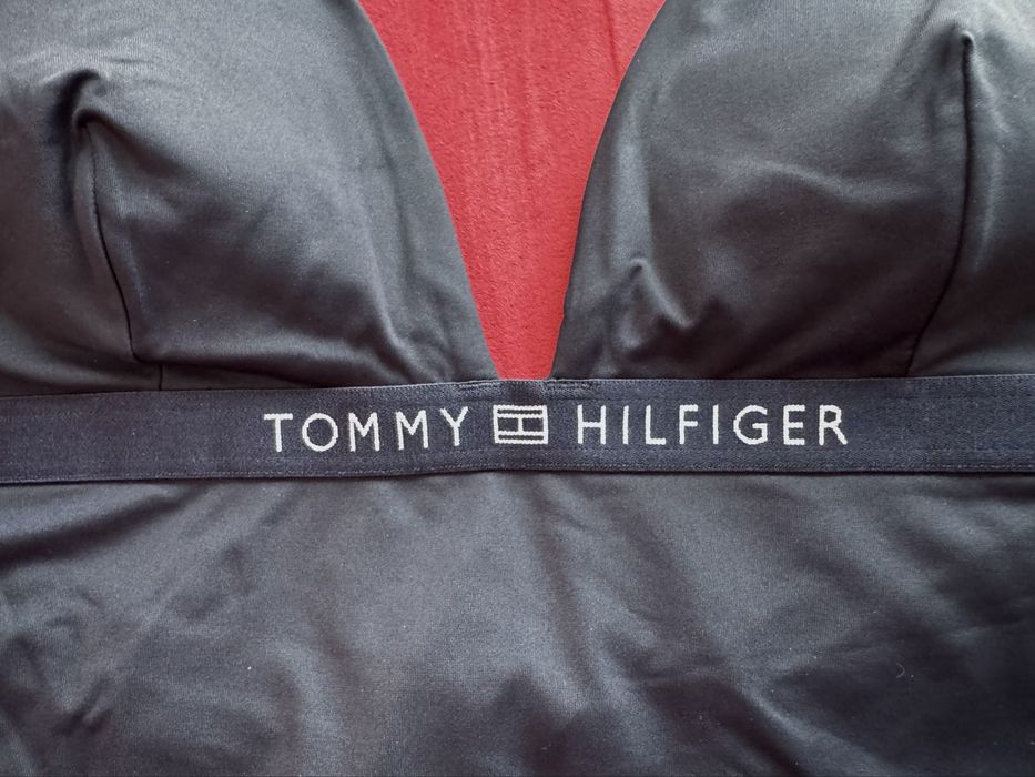 Costum baie intreg Tommy Hilfiger original marime L