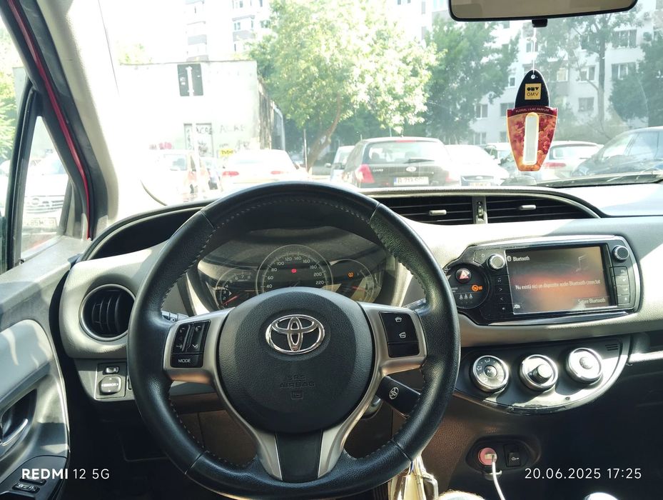 Toyota Yaris Vand toyota yaris 2014