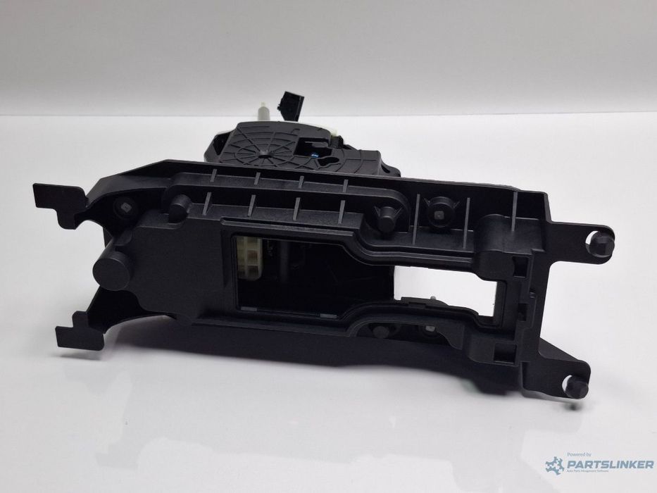 Schimbator de viteze/selector AUDI A3 Sportback 8VA, 8VF 2012 - > TDI CLHA 8V1713023G