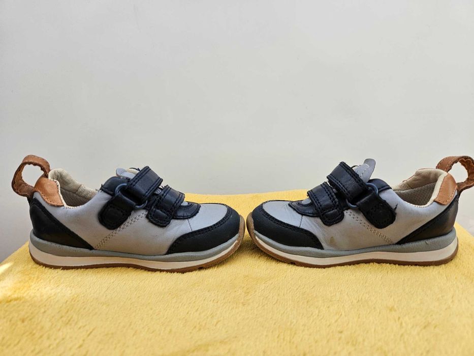 Clark's nr 20,5 baietei, pantofi piele primii pasi, prewalker
