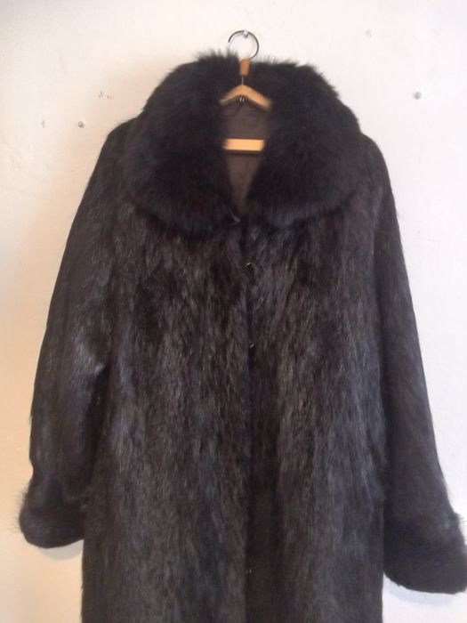 Продам шубу из Нутрий