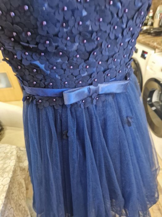 Официална рокля S