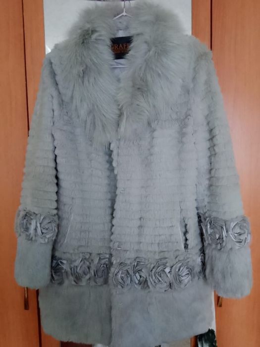 Шуба кролик 42. 44 размер