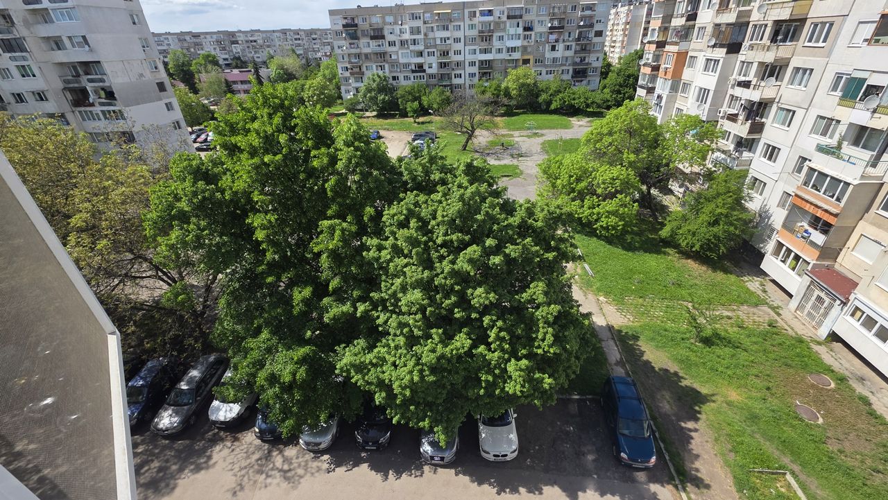 Продава се Тристаен апартамент в София, Връбница 1 - 84 кв.м за 2012 €/кв.м - Снимка #17
