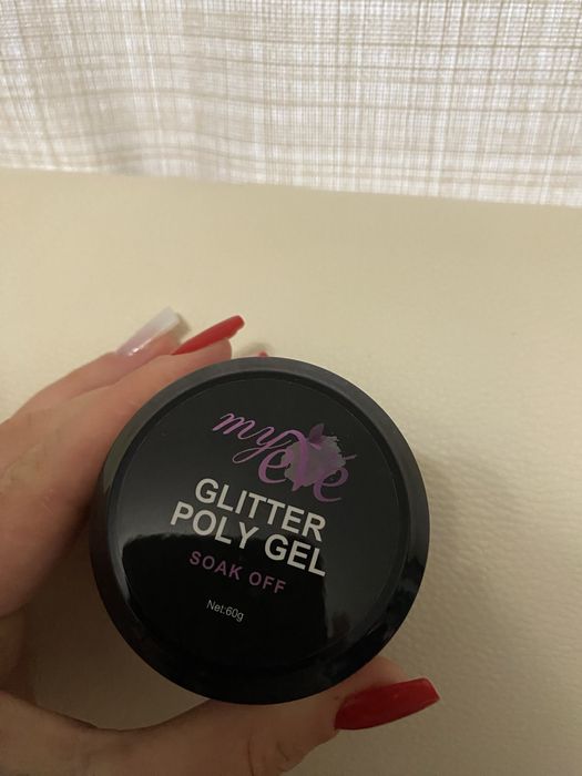 Polygel roz cu sclipici