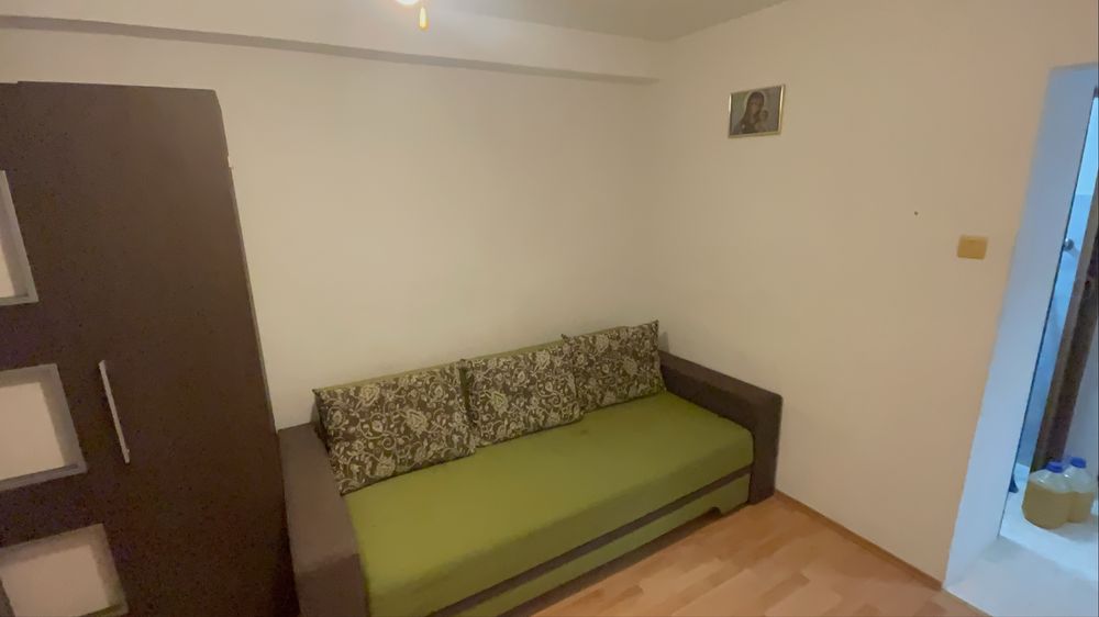 Garsoniera de inchiriat