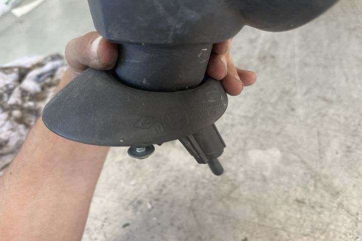 Oglinda stanga manuala E20103017 / E2 0103017 Dacia Logan prima gener